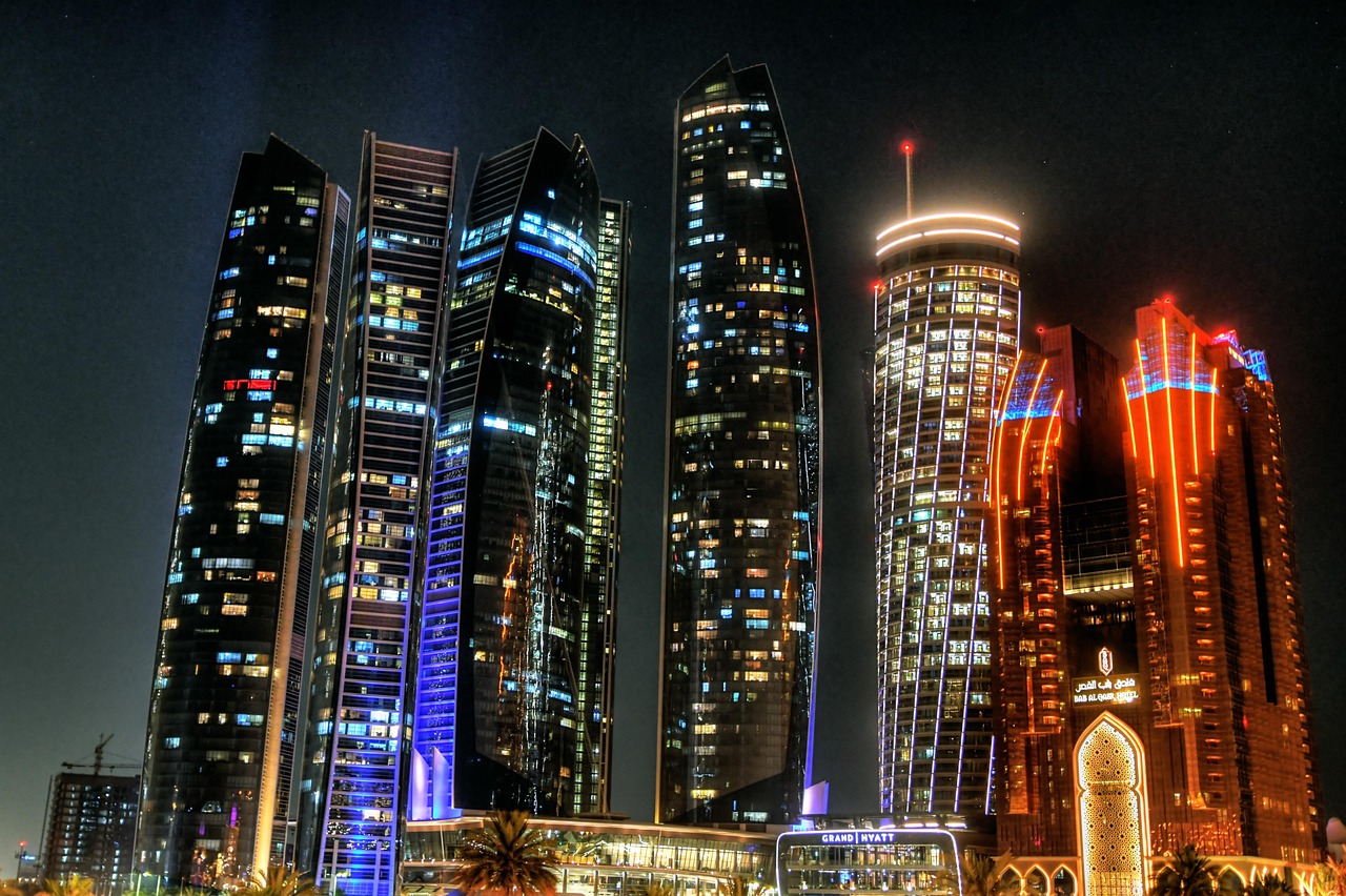 abu, dhabi, skyline, nature, city, uae, arab, dark, abu dhabi, emirates, night, hdr, desert, skyscraper, business, center, travel, blue, day, design, horizon, line, palm, river, arabic, architecture-7219381.jpg